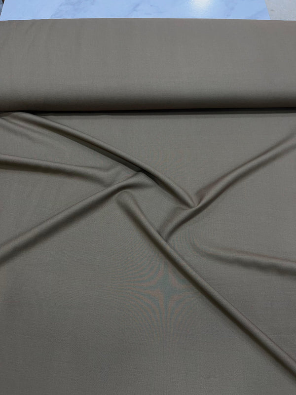 Lorenzo grace suiting