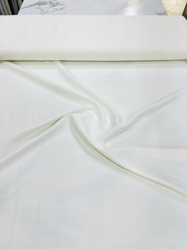 Lorenzo grace suiting